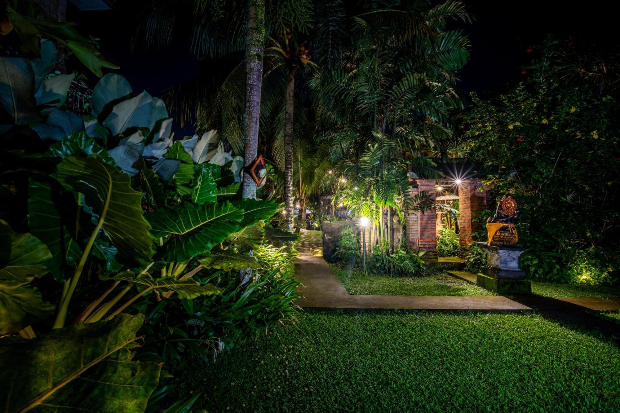 Alit Bungalow Ubud Eksteriør billede