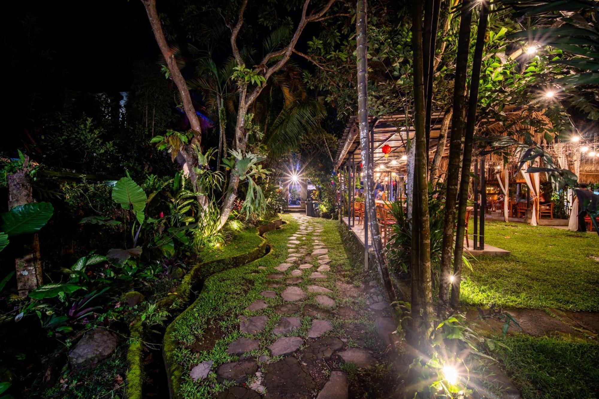 Alit Bungalow Ubud Eksteriør billede